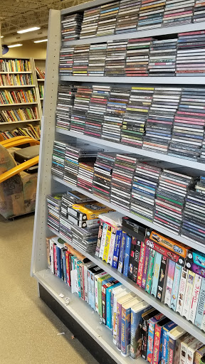 Non-Profit Organization «Goodwill Store & Donation Center», reviews and photos