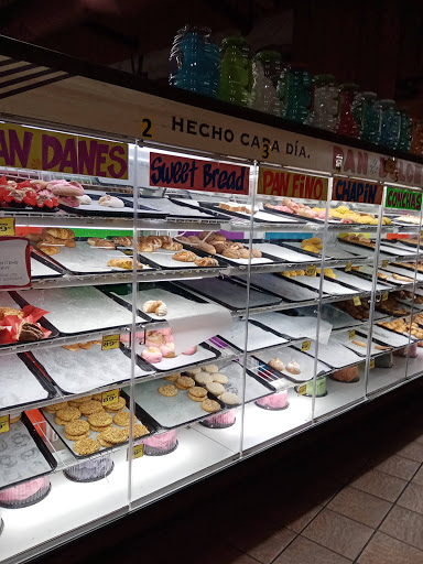 Natural Foods Store «El Rancho Market», reviews and photos, 1076 N Arizona Ave, Chandler, AZ 85225, USA