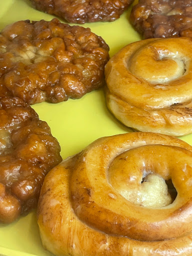 Donut Shop «Tasty Donut», reviews and photos, 2305 W Lindsey St, Norman, OK 73069, USA