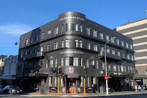 The Law Courts Hotel image