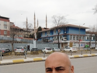 Ordu Evi Otobüs Durağı