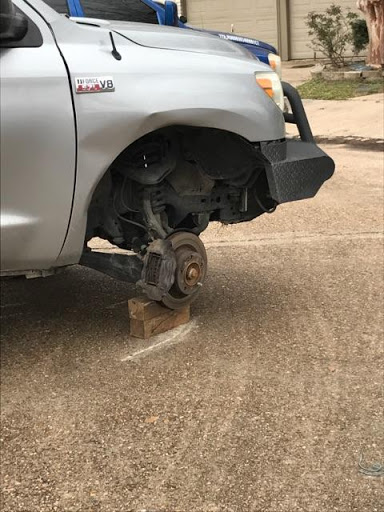 Tire Shop «Discount Tire Store - Cypress, TX», reviews and photos, 17326 Spring Cypress Rd, Cypress, TX 77429, USA