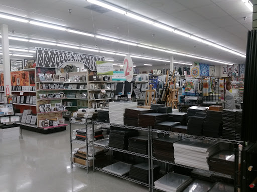 Craft Store «Ben Franklin Crafts and Frame Shop», reviews and photos, 19505 US-2, Monroe, WA 98272, USA