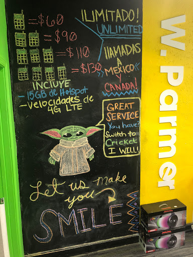 Cell Phone Store «Cricket Wireless Authorized Retailer», reviews and photos, 2121 W Parmer Ln #101, Austin, TX 78727, USA