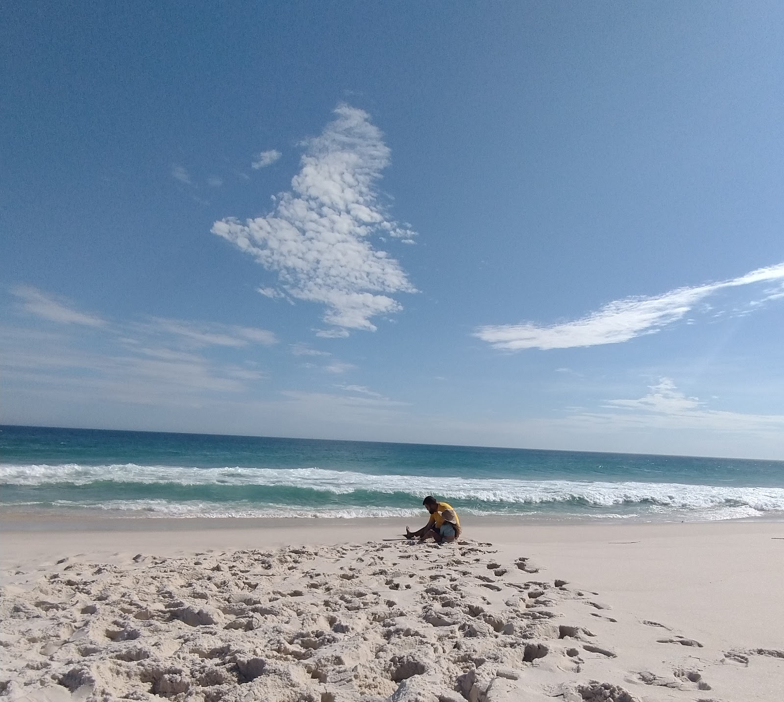 Foto von Praia do Vargas, Araruama - beliebter Ort unter Entspannungskennern