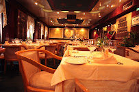 Atmosphère du Restaurant indien Restaurant Santoor Paris - n°20