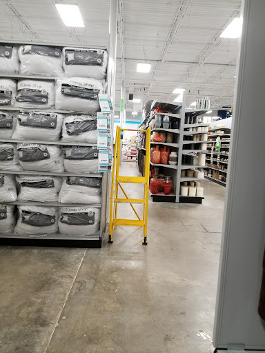 Home Goods Store «At Home», reviews and photos, 1811 N Dixie Hwy, Elizabethtown, KY 42701, USA