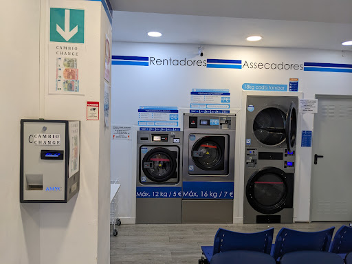 Open wash lavanderia en Tossa de Mar, Girona
