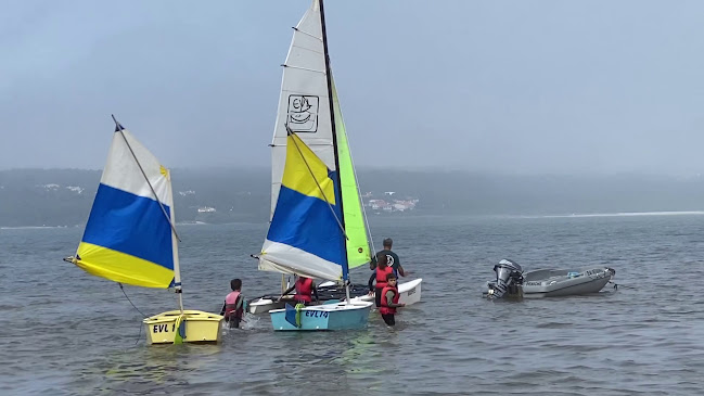 Comentários e avaliações sobre o Escola de Vela da Lagoa