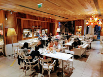 Atmosphère du Restaurant Le Paradis Du Fruit - Lyon Confluence - n°16
