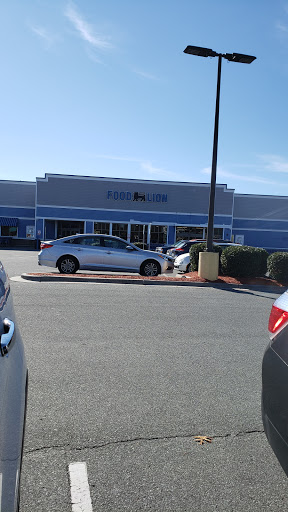 Grocery Store «Food Lion», reviews and photos, 5901 E Oak Island Dr, Oak Island, NC 28465, USA