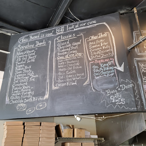 Donut Shop «Wake N Bake Donuts - Carolina Beach», reviews and photos, 1401 N Lake Park Blvd Suite 46, Carolina Beach, NC 28428, USA