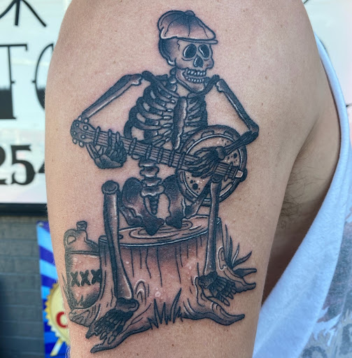 Explore queen crown tattoo ideas, creative tattoo ideas in Copperas Cove, available at Black Moon Tattoo Company