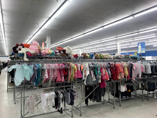 Thrift Store «Guadalupe & Rural Goodwill Goodwill Retail Store & Donation Center», reviews and photos, 805 E Guadalupe Rd, Tempe, AZ 85283, USA