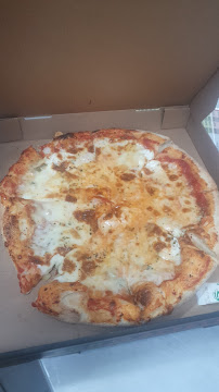 Plats et boissons du Pizzeria PIZZA 212 à Le Blanc-Mesnil - n°3