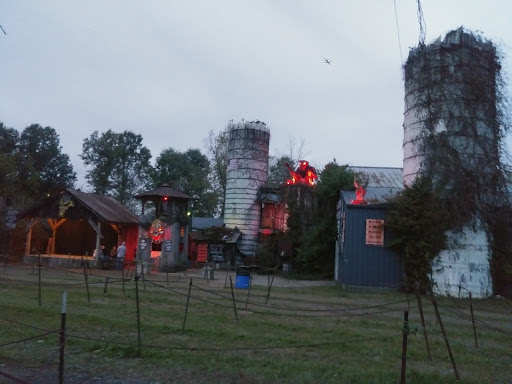 Haunted House «Haunted Hoochie», reviews and photos, 13861 Broad St SW, Pataskala, OH 43062, USA