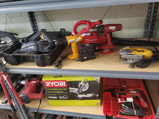 Pawn Shop «U-Pawn LLC», reviews and photos, 884 Main St, Willimantic, CT 06226, USA