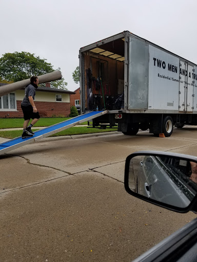 Moving and Storage Service «Two Men and a Truck», reviews and photos, 19001 Sibley Rd, Brownstown Charter Twp, MI 48193, USA