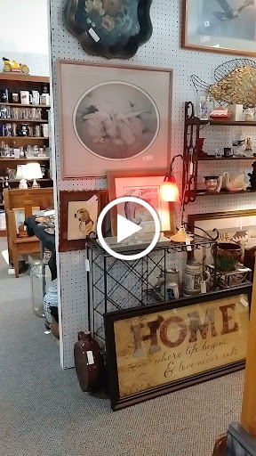 Antique Store «Days Of Olde Antiques & Collectibles At Galloway», reviews and photos, 110 S New York Rd, Galloway, NJ 08205, USA