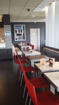 Atmosphère du Restauration rapide McDonald's à Muille-Villette - n°7
