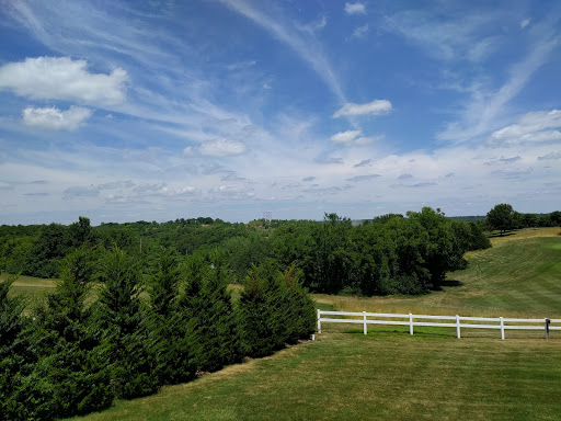 Golf Course «Teetering Rocks Golf Course», reviews and photos, 12040 E 86th St, Kansas City, MO 64138, USA