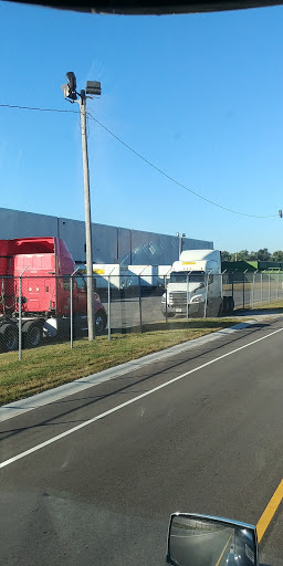 Warehouse «Pet Supplies Plus», reviews and photos, 1510 E 4th St Rd, Seymour, IN 47274, USA