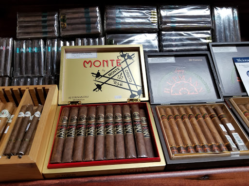 Tobacco Shop «Discount Smokes», reviews and photos, 6434 N Preston Hwy # 6B, Louisville, KY 40229, USA