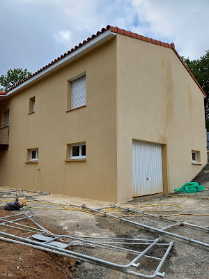 Ets hoffmann angie peintre en batiment facadier - Peinture Démoussage Toiture Façade Crepis Enduit 19 Corrèze Malemort Brive à Malemort