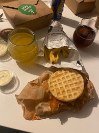 Gaufre du Restauration rapide Nashville Hot Chicken à Saint-Étienne - n°2