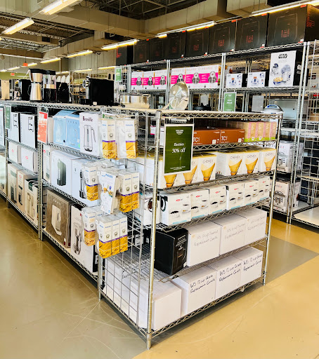 Outlet Store «Pottery Barn Outlet», reviews and photos, 3939 I-35 #920, San Marcos, TX 78666, USA