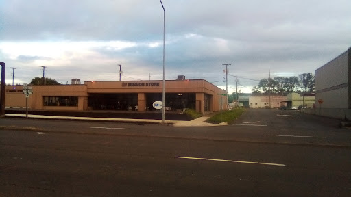 Thrift Store «Union Gospel Mission Store», reviews and photos, 885 Commercial St NE, Salem, OR 97301, USA