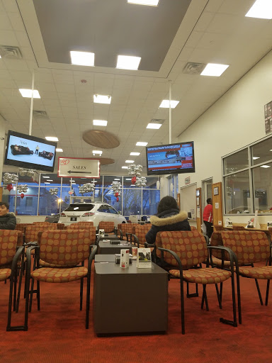 Toyota Dealer «Central City Toyota», reviews and photos, 4800 Chestnut St, Philadelphia, PA 19139, USA