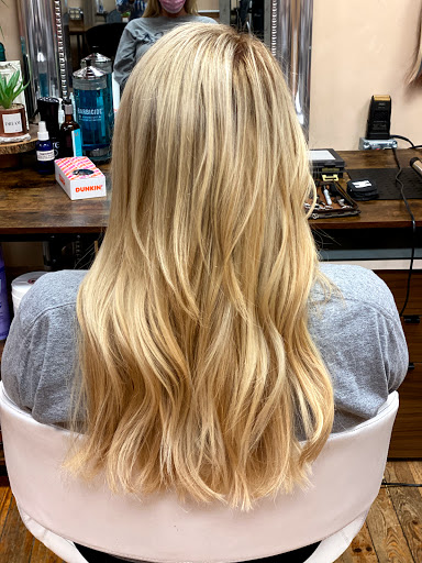 Hair Salon «Pure Salon», reviews and photos, 327 W Fayette St, Syracuse, NY 13202, USA