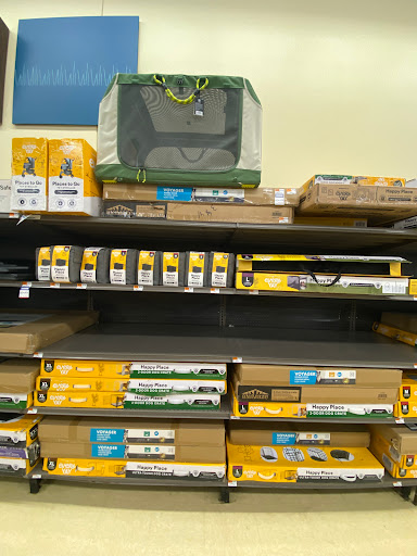 Pet Supply Store «Petco Animal Supplies», reviews and photos, 1412 S Main Chapel Way, Gambrills, MD 21054, USA