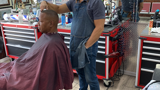 Barber Shop «hermanos barber shop Inc», reviews and photos, 4123 S Orange Blossom Trail, Orlando, FL 32839, USA