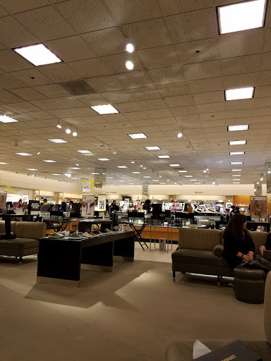 Department Store «Nordstrom Clackamas Town Center», reviews and photos, 11900 SE 82nd Ave, Happy Valley, OR 97086, USA