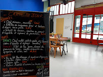 Passages, Table et Snack aux Ateliers du vent à Rennes menu