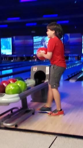 Bowling Alley «Stars and Strikes Family Entertainment Center», reviews and photos, 133 Merchants Square, Cumming, GA 30040, USA