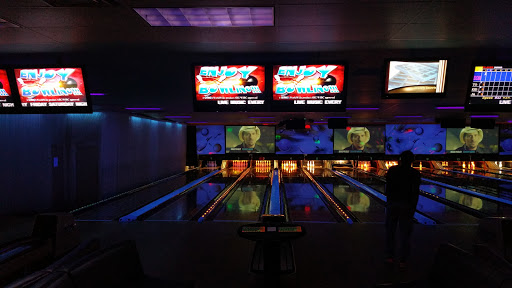 Bowling Alley «Diamond Strike Lanes & Sports Bar», reviews and photos, 2200 N Federal Hwy, Pompano Beach, FL 33062, USA