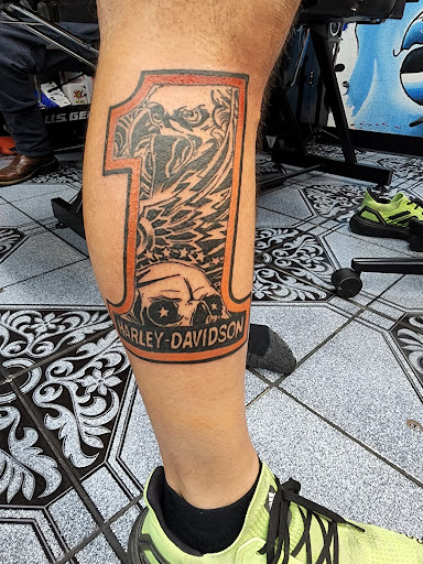 Tattoo Shop «Wizard Tattoo Studio», reviews and photos, 5780 S M L King Jr Pkwy, Beaumont, TX 77705, USA