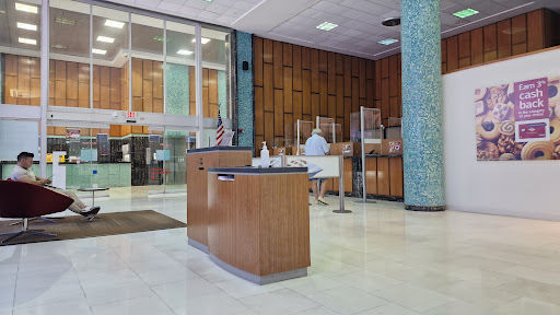 Bank «Bank of America Financial Center», reviews and photos