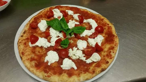 Pizzeria Central & River Pub in SantOmobono Terme, Provincia di Bergamo