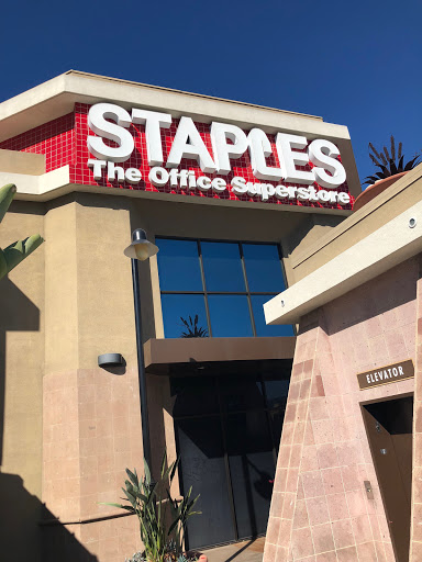 Office Supply Store «Staples», reviews and photos, 213 N Glendale Ave, Glendale, CA 91206, USA