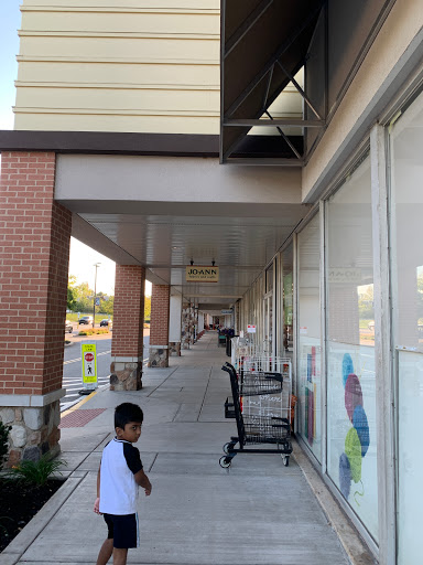 Fabric Store «Jo-Ann Fabrics and Crafts», reviews and photos, 153 E Swedesford Rd, Wayne, PA 19087, USA