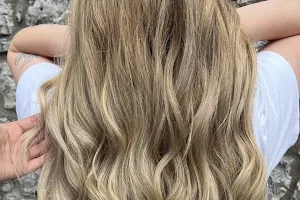 Hanna Hair & Beautybar image