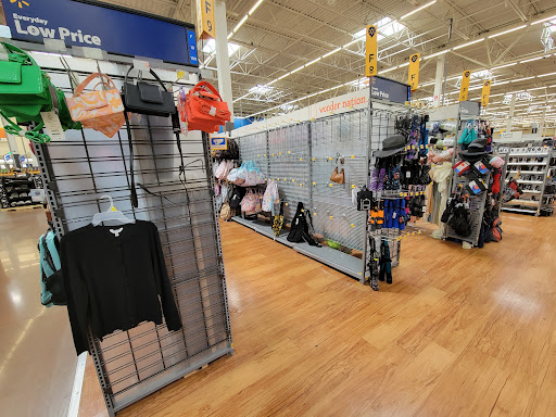 Department Store «Walmart Supercenter», reviews and photos, 7625 Doering Dr, Florence, KY 41042, USA