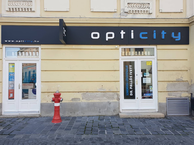 Hozzászólások és értékelések az Opti City-ról