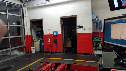 Oil Change Service «Valvoline Instant Oil Change», reviews and photos, 13651 Northdale Blvd, Rogers, MN 55374, USA