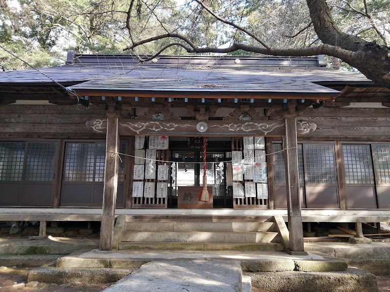 氷川神社（甲州市勝沼町）