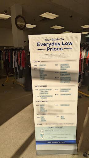 Thrift Store «Goodwill Industries Store & Donation Center», reviews and photos, 380 Saw Mill River Rd, Elmsford, NY 10523, USA